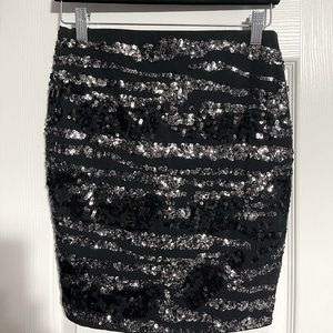 Express Sequin Skirt